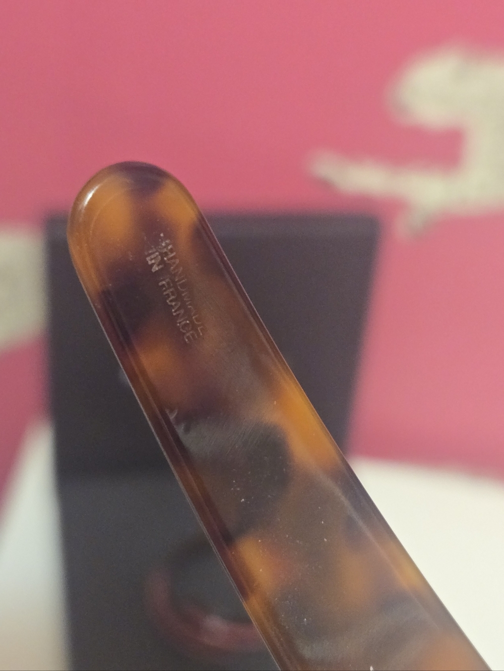 EUC Marc Jacobs Tortoiseshell Resin Logo Headband And Bracelet Set With Box - Picture 3 of 6